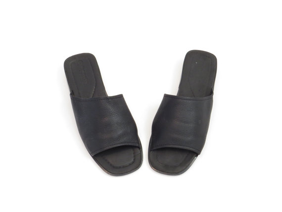 black flat slip on sandals