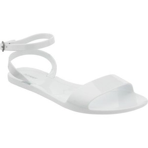 white jelly flip flops