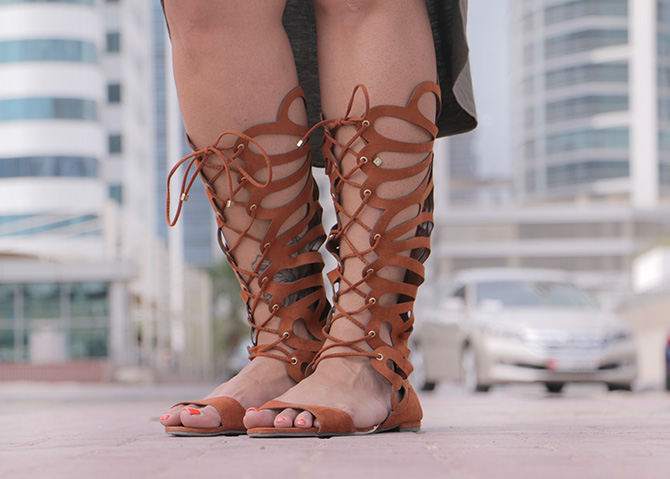 wide leg gladiator sandals
