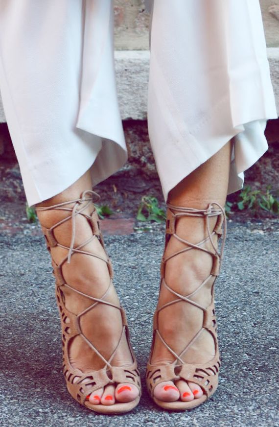 tie up sandals heels