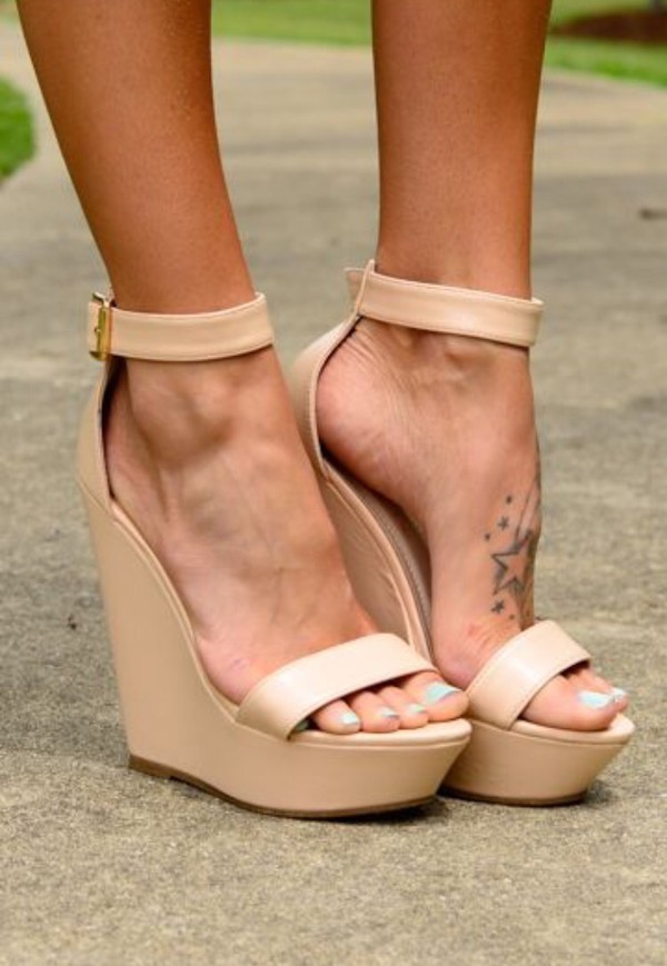 nude wedge dress shoes