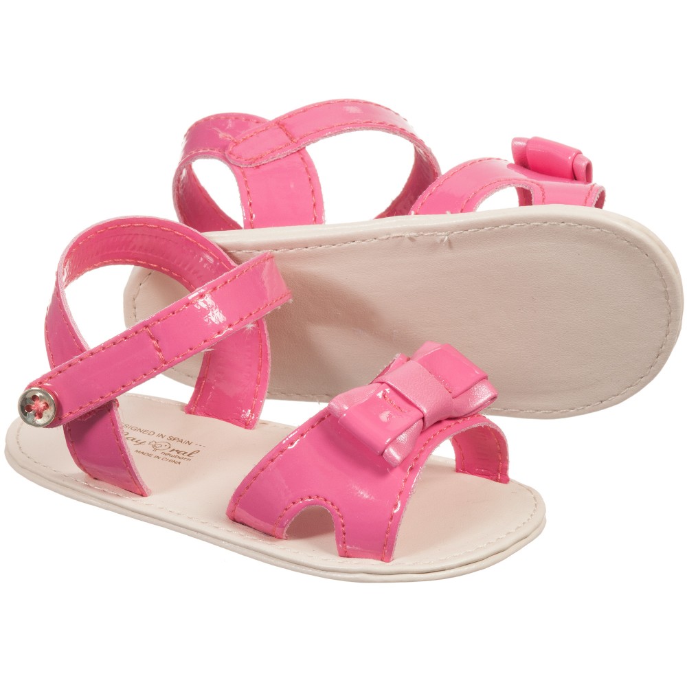 pink sandals for baby girl